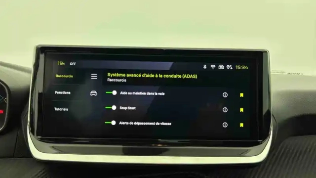 Peugeot 208 hybrid 100 e-dcs6 — photo 28