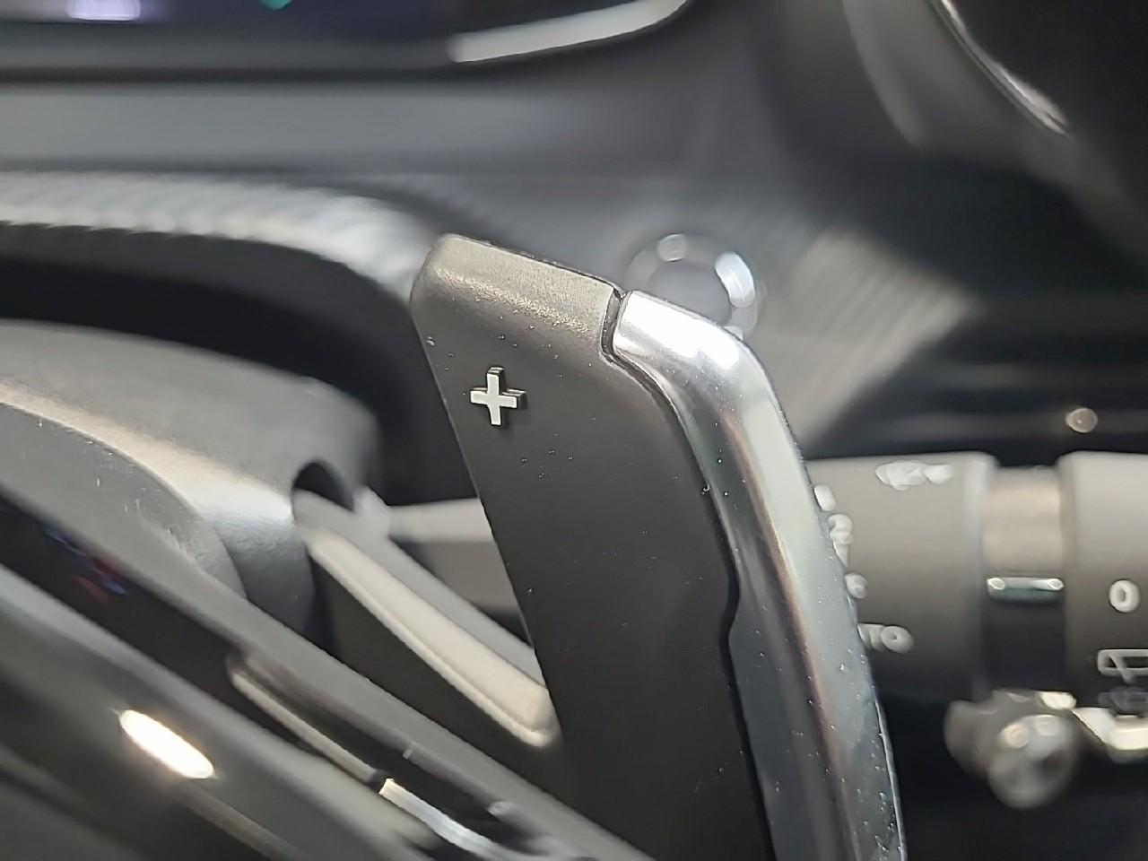 Peugeot 208 hybrid 100 e-dcs6 allure — photo 21