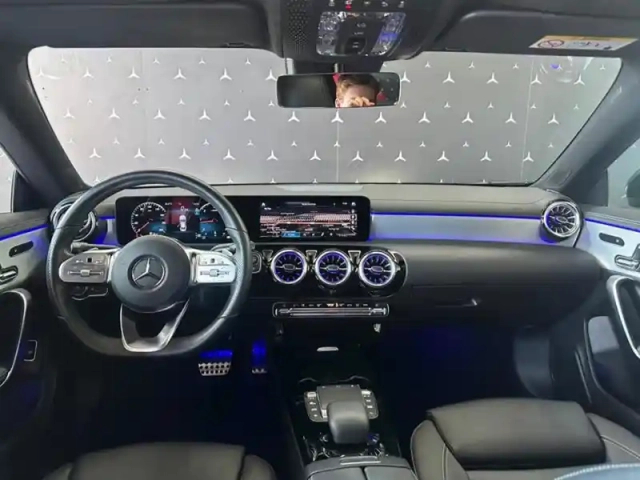 Mercedes Cla 200 d coupé amg line — photo 31