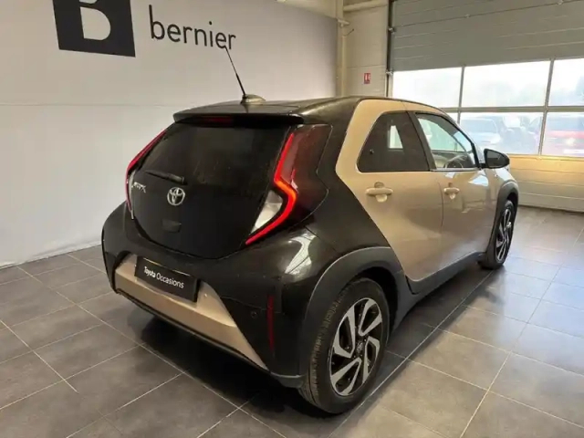 Toyota Aygo X 1.0 vvt-i 72ch design my23 — photo 3