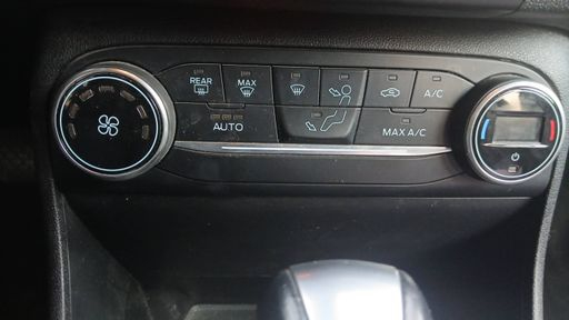 Ford Fiesta 1.0 EcoBoost 100 BVA6 - ST-Line – 2019 – 76507 km – Essence – Boîte Automatique — photo 25