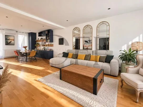 Vends t5 - 138 m² - Marseille 7Eme 13007