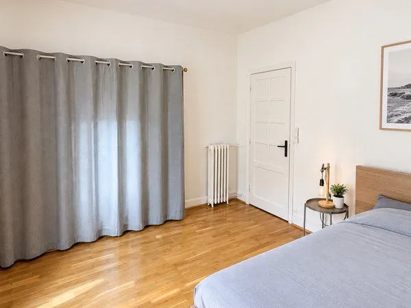 1 chambre 14m2 disponible dans colocation de 3 personnes - Appartement T4 78m2 - Toulon