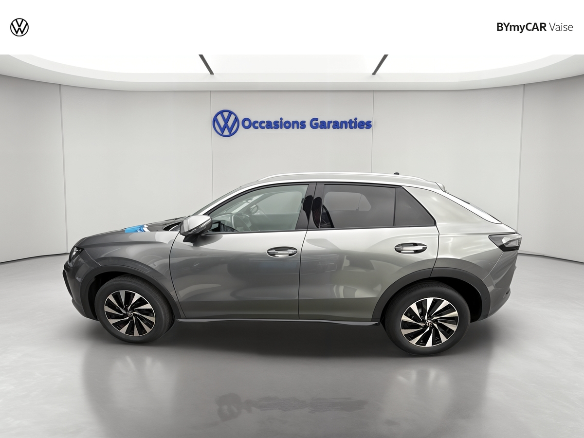 Volkswagen T-Roc 1.5 eTSI Hybrid 150 ch DSG7 — photo 2