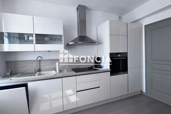 Appartement meublé 2 pièces 66 m²