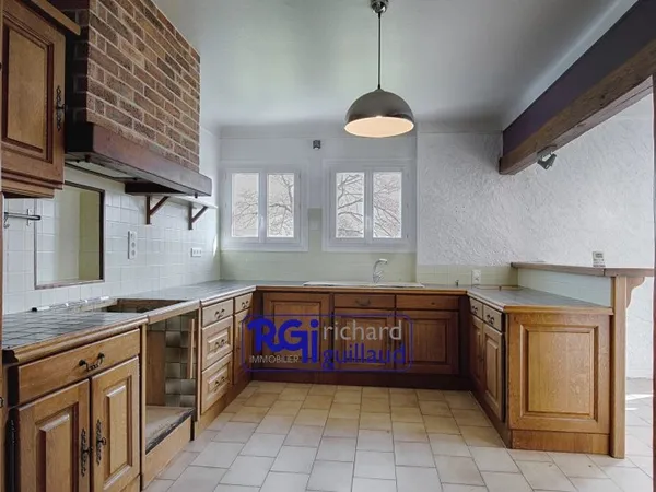 Maison 7 pièces - 5 chambres à la campagne