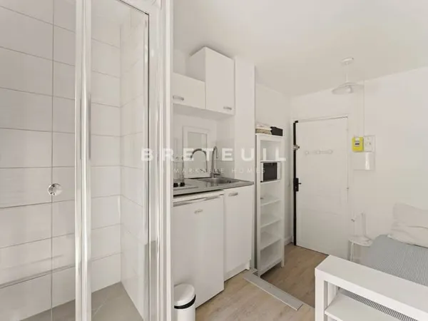 Appartement 1 pièce 9 m²