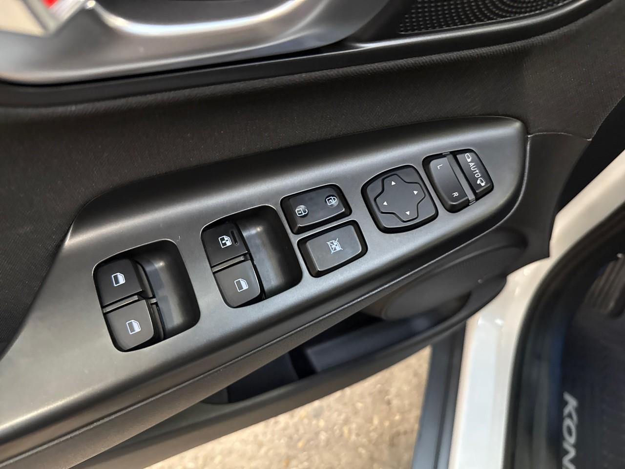 Hyundai Kona 1.6 crdi 136ch hybrid 48v creative dct-7 — photo 19