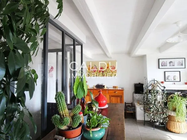 Maison 6 pièces 185 m²