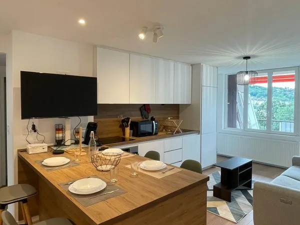 Belle chambre en colocation à Annemasse - appartement neuf, proche tram et Genève