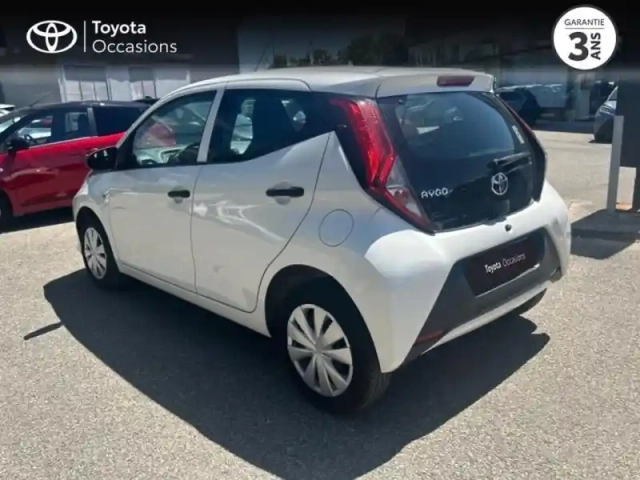 Toyota Aygo 1.0 vvt-i 72ch x-pro 5p my20 — photo 2