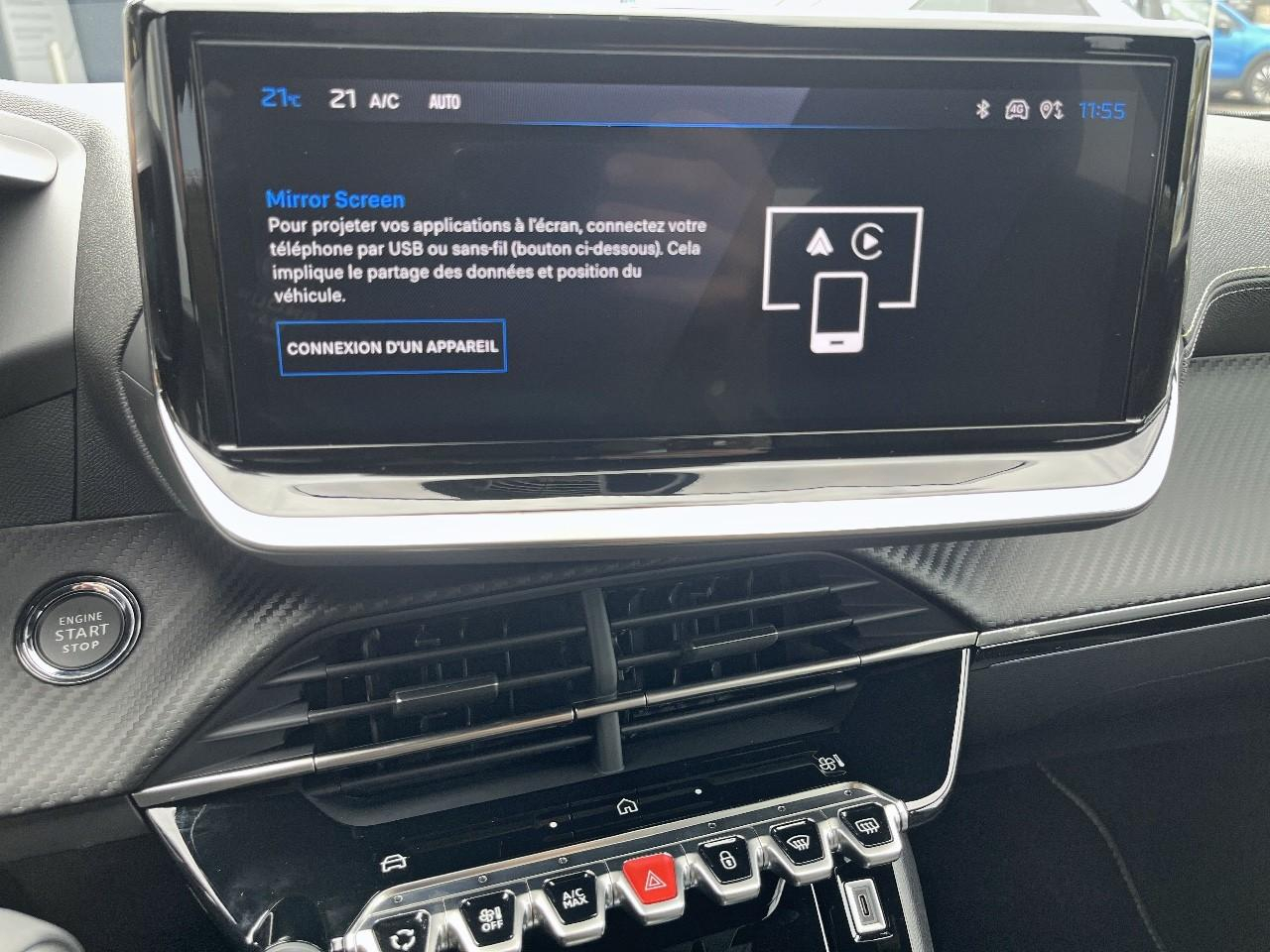 Peugeot 2008 hybrid 145 ch e-dcs6 gt — photo 18