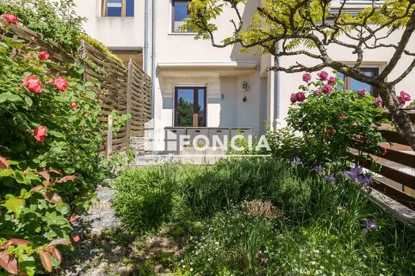 Maison 6 pièces 106 m²