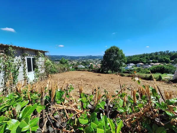 Terrain d'exception avec vue panoramique ? Cosnac