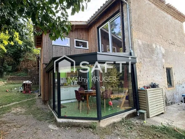 Propriété 6 pièces 144 m²