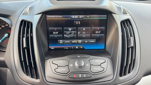 Ford Kuga 1.5 Ecoboost 150 - Titanium – 2016 – 136480 km – Essence – Boîte Manuelle — photo 10