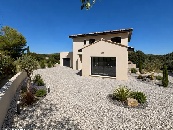Villa montferrier