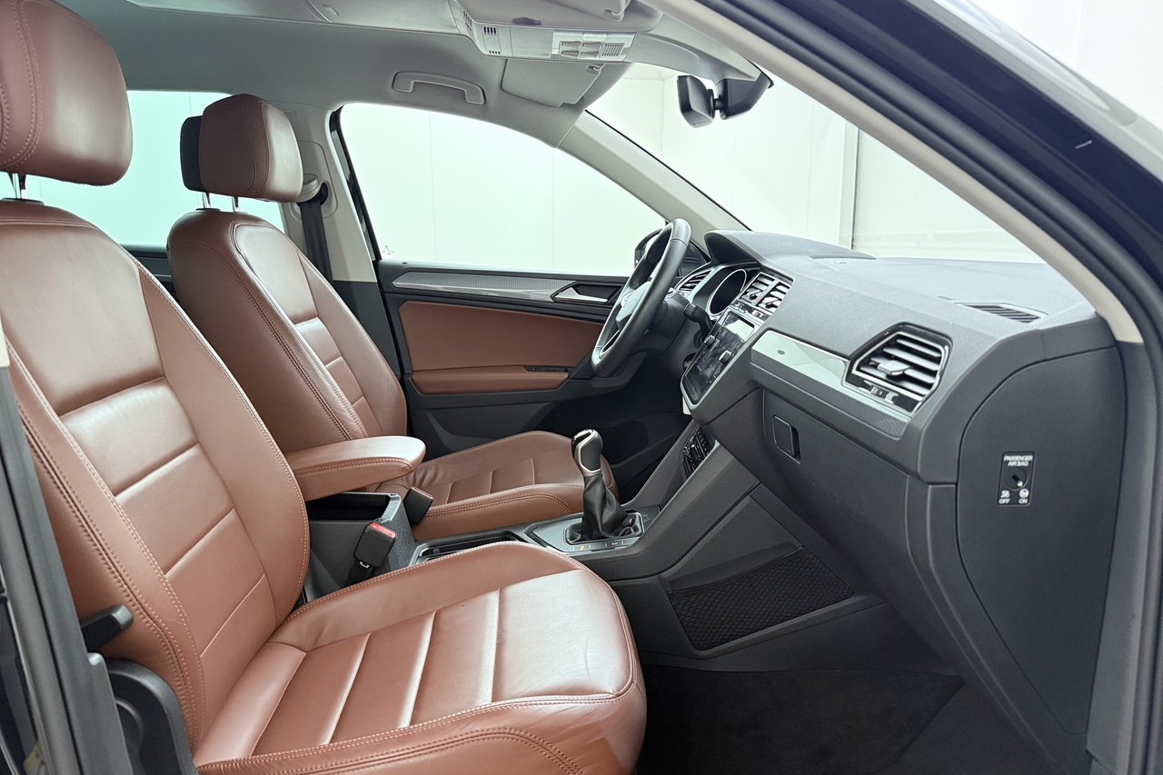 Volkswagen Tiguan — photo 7