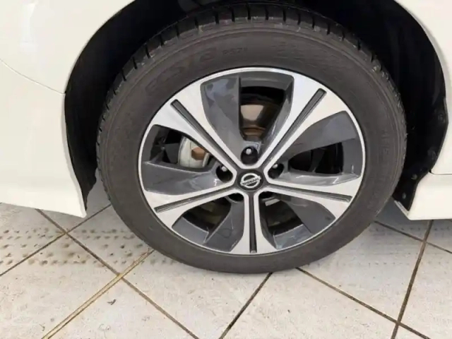 Nissan Leaf 150ch 40kwh n-connecta 2018 — photo 3