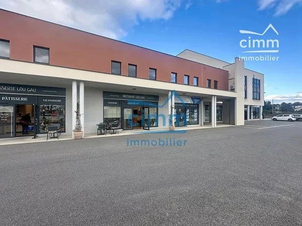 Local commercial 68 m²