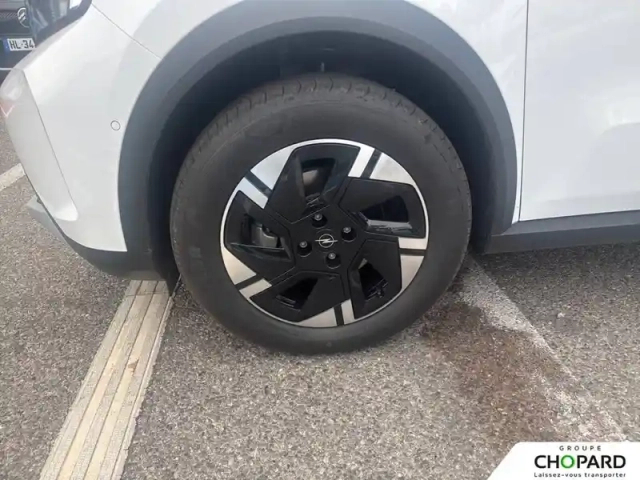 Opel Frontera electric 113 ch autonomie étendue &amp; batterie 52 kwh — photo 21