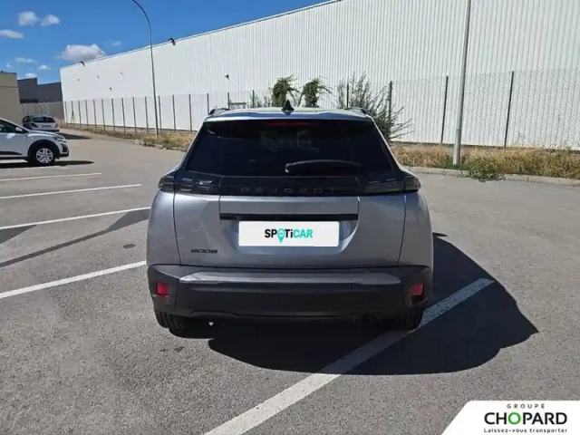 Peugeot 2008 puretech 100 s&amp;s bvm6 — photo 34