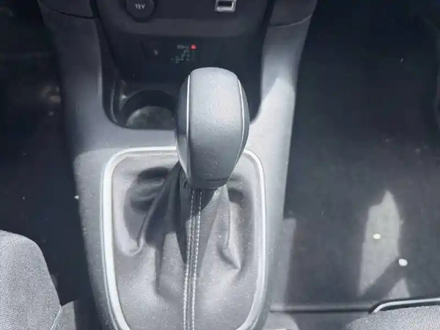 Citroën C3 puretech 110 s&amp;s eat6 — photo 14
