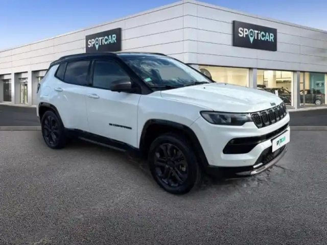 Jeep Compass 1.3 turbo t4 190ch phev 4xe 80th anniversary at6 eawd — photo 3