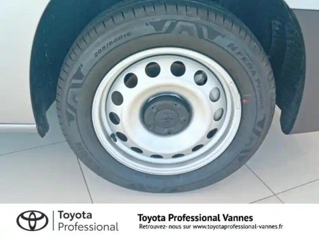 Toyota Proace city long 100 d-4d start cabine approfondie my25 — photo 14