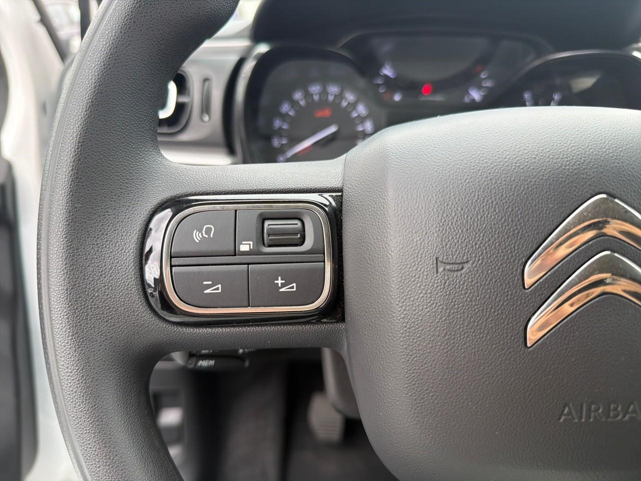 Citroën C3 1.2 puretech 83ch s&s shine — photo 15