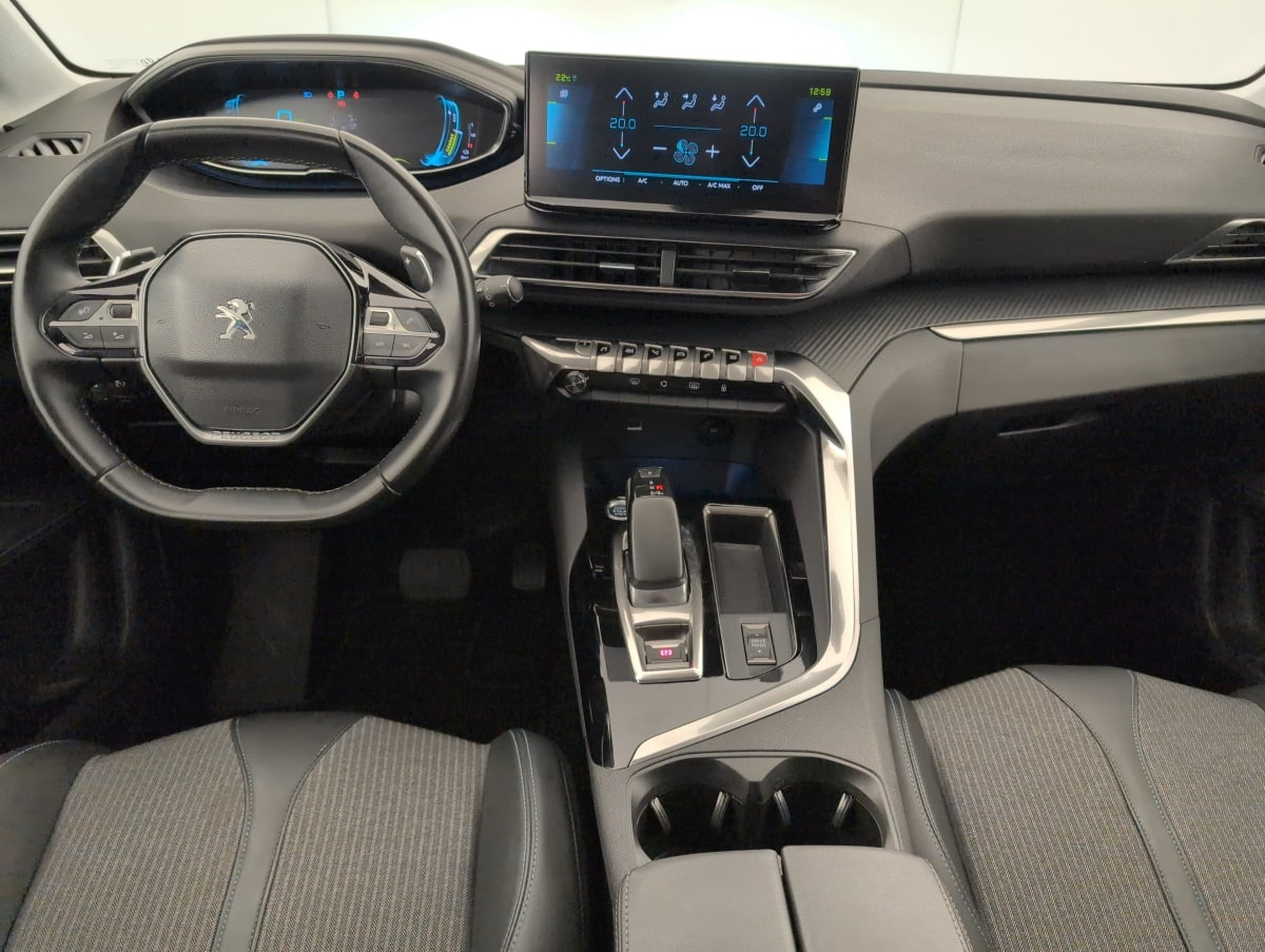 Peugeot 3008 — photo 13