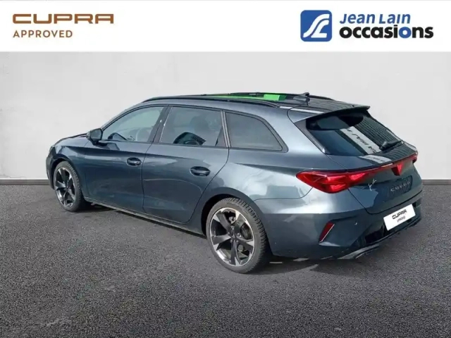 Cupra Leon sportstourer 1.5 etsi hybrid 150 ch dsg7 — photo 53
