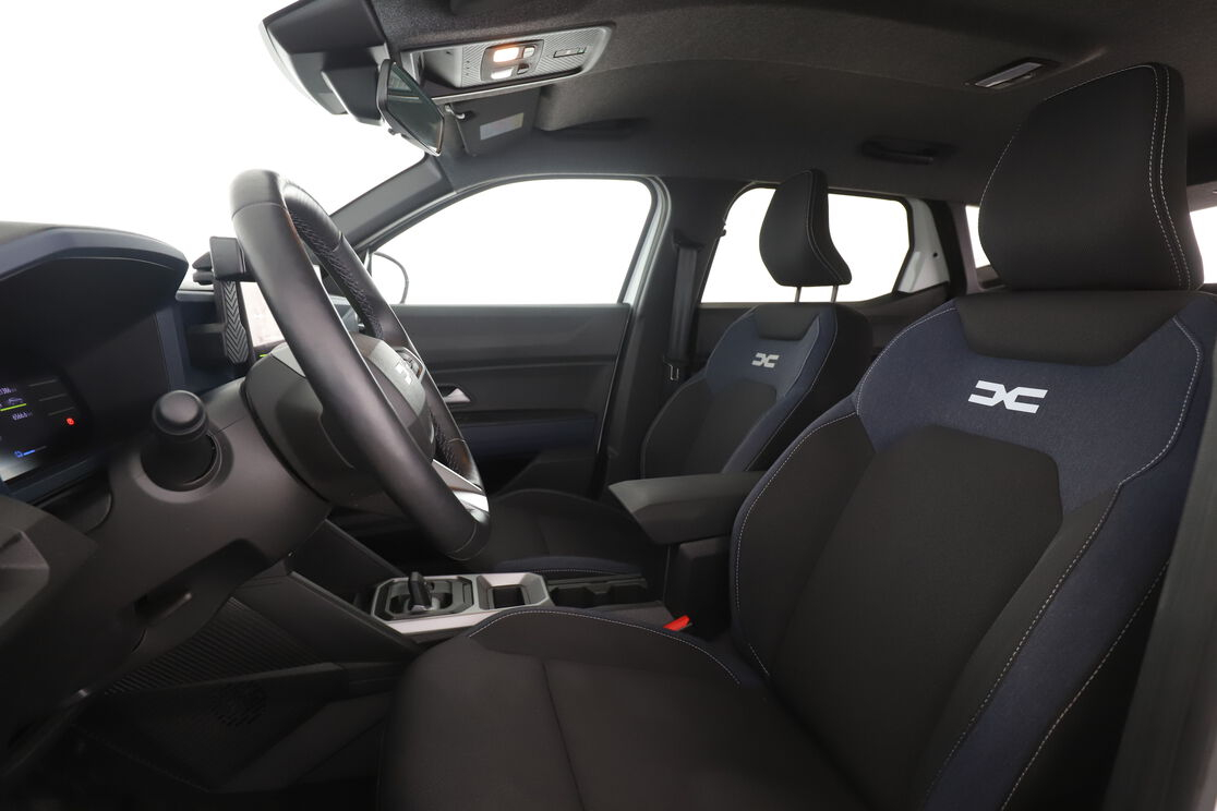 Dacia Duster 1.6 Hybrid Journey 4x2 BVA — photo 9