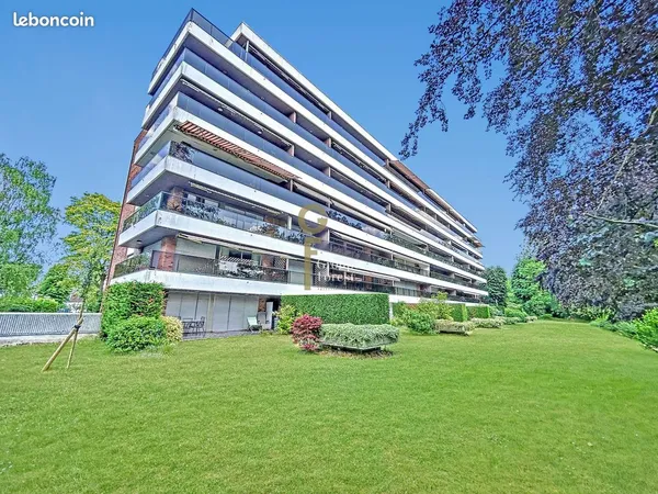 Appartement 4 pièces 132 m²