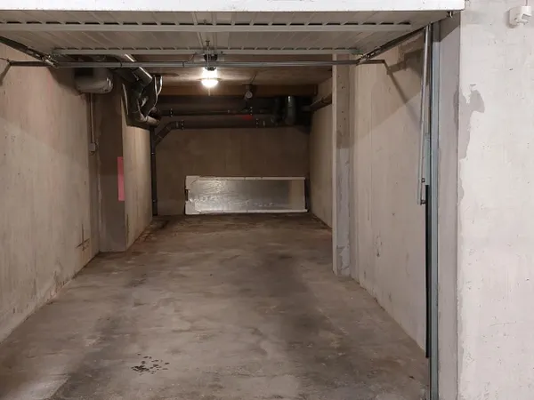 Parking 27 m²
