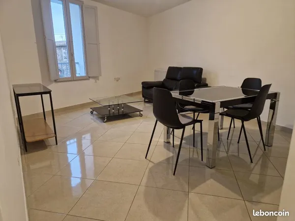 Appartement meublé à Bessan