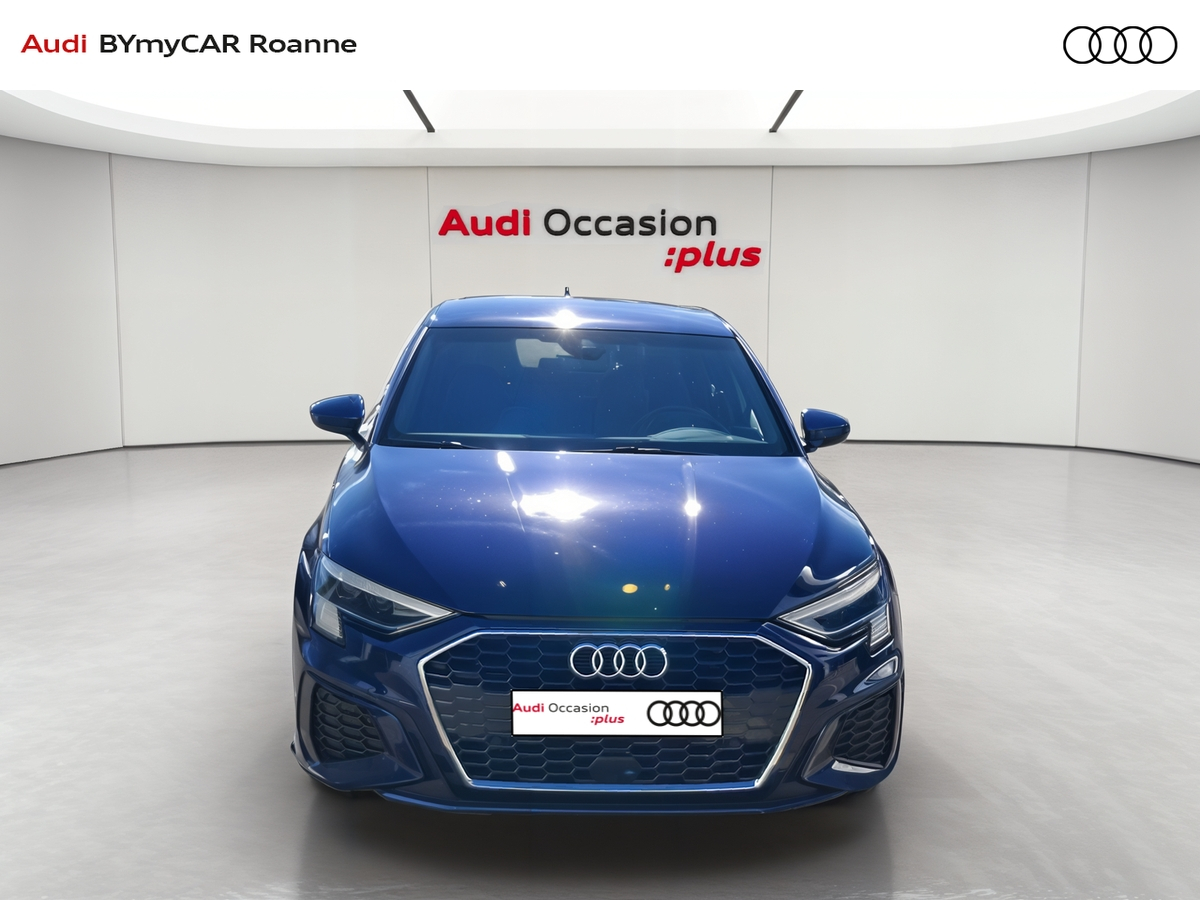 Audi A3 Sportback 40 TFSIe 204 S tronic 6 — photo 8