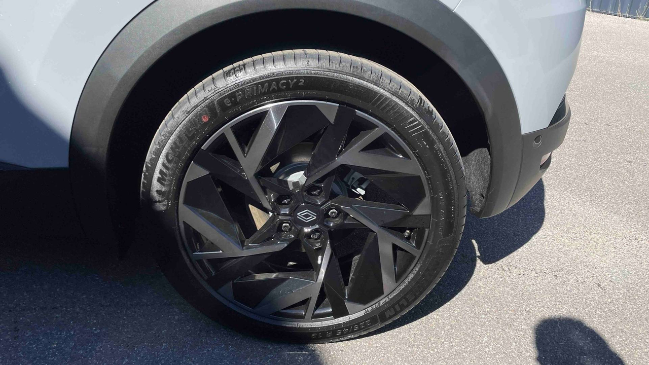 Renault Captur E-Tech full hybrid 160 ch — photo 25