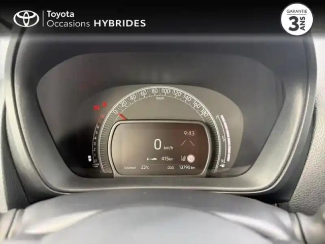 Toyota Aygo X 1.0 vvt-i 72ch dynamic my23 — photo 6