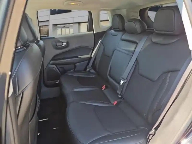Jeep Compass 1.3 gse t4 150ch limited 4x2 bvr6 — photo 11