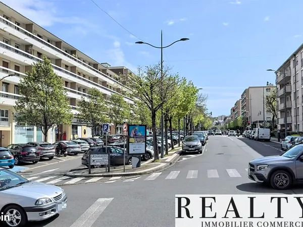 Fonds de commerce 256 m²