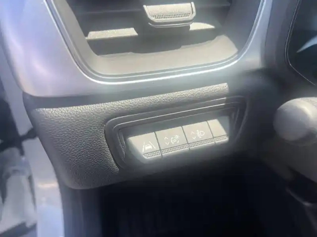 Renault Captur tce 90 — photo 38