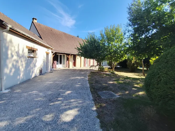 Maison 7 pièces 195 m²