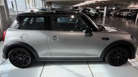 Mini Mini Cooper 136ch Edition Camden BVA7 — photo 4