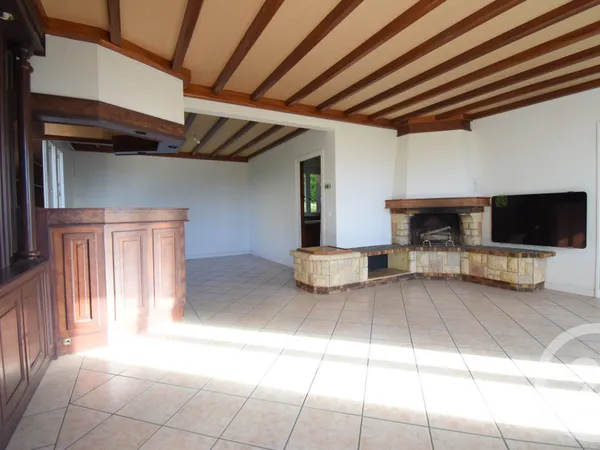 Maison 6 pièces 141 m²