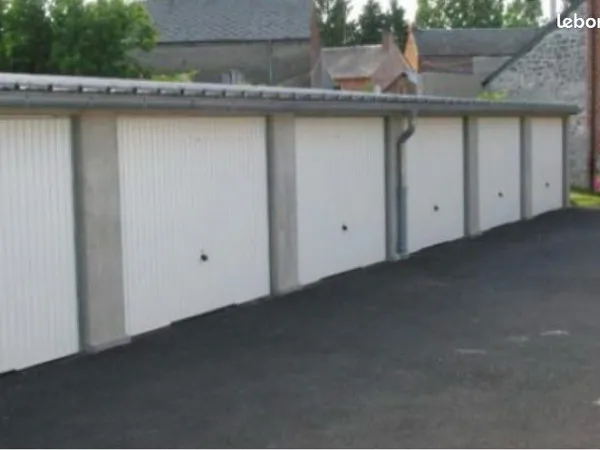 Garage / box