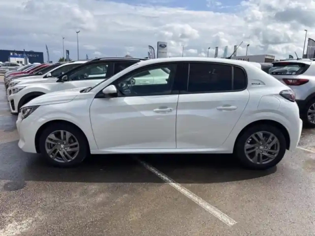 Peugeot 208 1.2 puretech 100ch s&amp;s style eat8 — photo 9