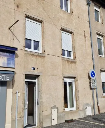 Location appartement T1 centre ville Yssingeaux