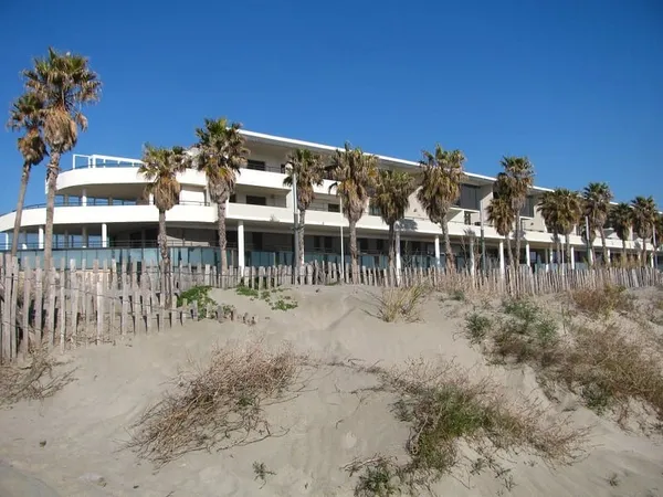Local commercial de 109 m² à Sète