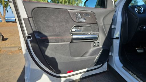 Mercedes Classe GLA 250e 218 EQ Power 8G-DCT - AMG Line – 2023 – 12821 km – Hybride rechargeable – Boîte Automatique — photo 60